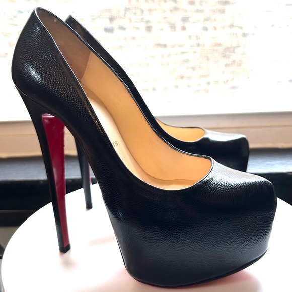 Christian Louboutin Shoes - 🌺CHRISTIAN LOUBOUTIN 🌺 Daffodile leather black platform pumps size: 37.5 EU